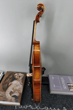 Load image into Gallery viewer, Fiddlover Master Grade Violin 2 Piece Q032-4